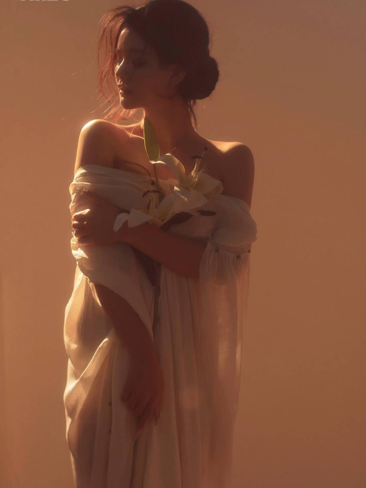 写真スタジオ照明 ガールポートレートアート写真 美しい10代 - Photography Lighting Studio のレビューと価格