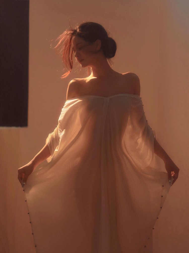 写真スタジオ照明 ガールポートレートアート写真 美しい10代 - Photography Lighting Studio のレビューと価格